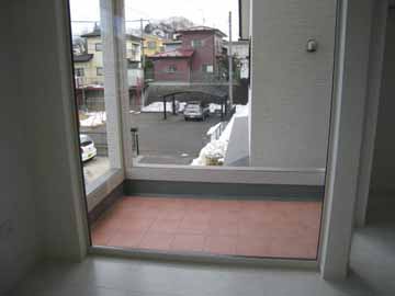 �݌ˌ��{�錧�����s�̃e���X�ʐ^