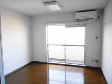 ���݃}���V�������s�{���敟�Z���̎����ʐ^