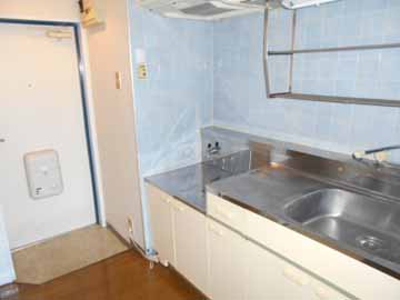 ���݃}���V�������s�{���敟�Z���̑䏊�ʐ^