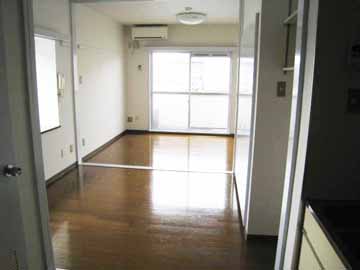 ���݃}���V�������s�{���敟�Z���̎����ʐ^